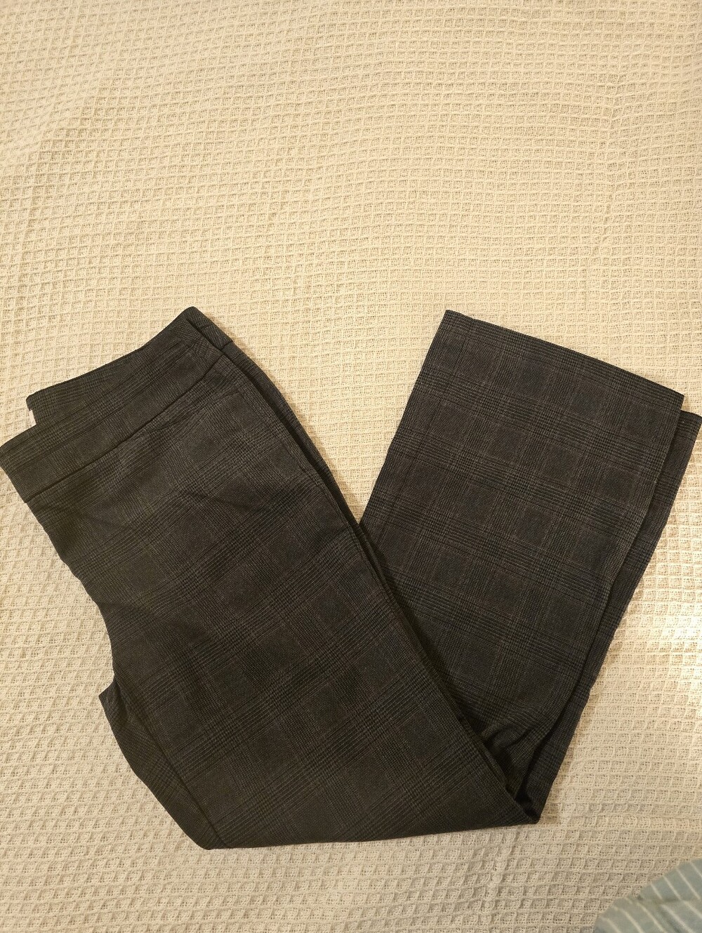 LOFT Women's Dark Gray Plaid Trousers